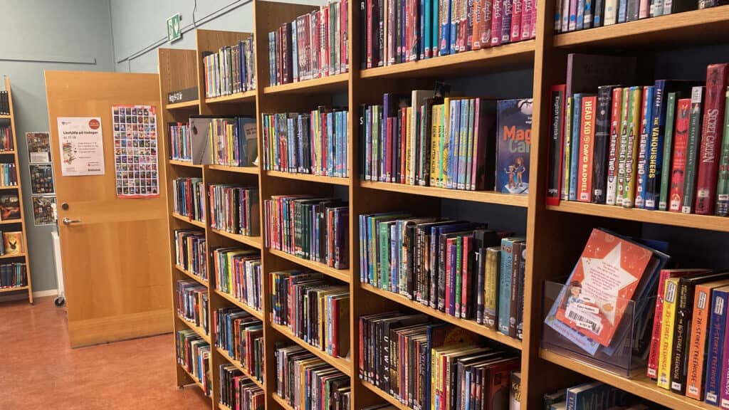 Bemannade skolbibliotek